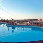 Vittoria 4*