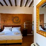 Vittoria Hotel 4*